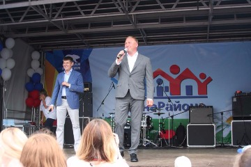 12  2017          ,    ,      . 