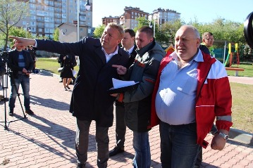 18                      ,   