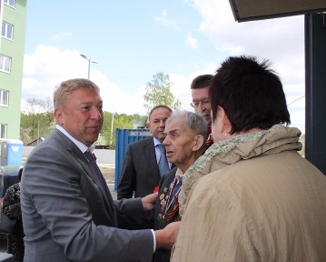 8                   ,      