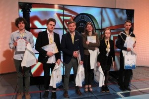 Шесть школьников представят Калининградскую область на телевикторине «Умницы и умники»