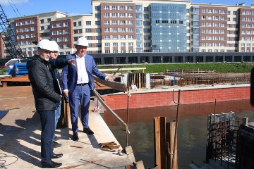 13  2017  -           .