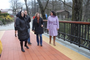 ���� � �������� ����� �� 99 ��������� 