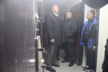 10  2016  -                . , 37-41,              .