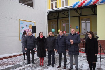 21  2016       .   400 