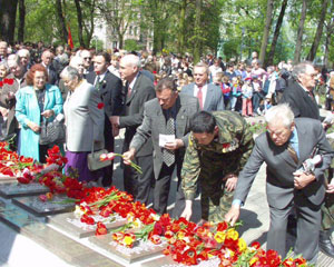 ������� � ��������, ������ - ��������