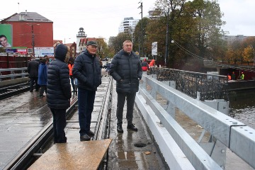 26  2017  -                .