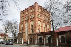 � ������������ ������� ����� ������� �������������