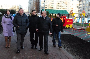 10  2015                   .