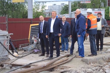 2  2017             ,                .