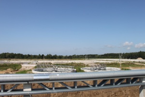  285                    2015 