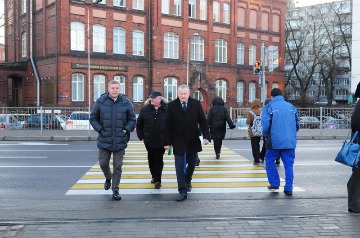 10  2015                 9 .