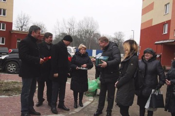 27  2017   -                   .