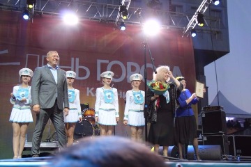 9  2017                ,     .        2017 .