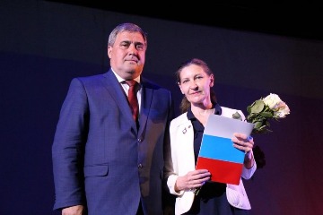  1- -   ,  73      ,          , ,          