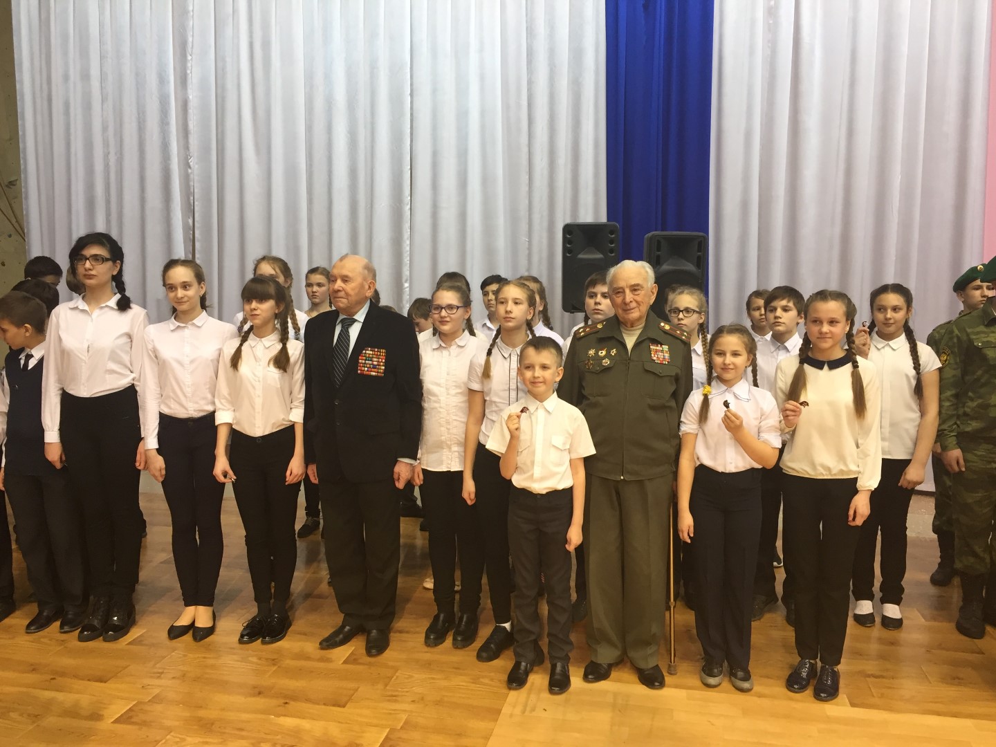 14  2017        - -  ߻