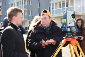 �� ������������� �������� � � ���� 