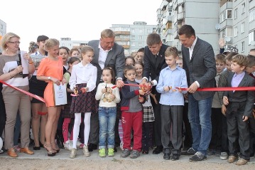 19            -        .  