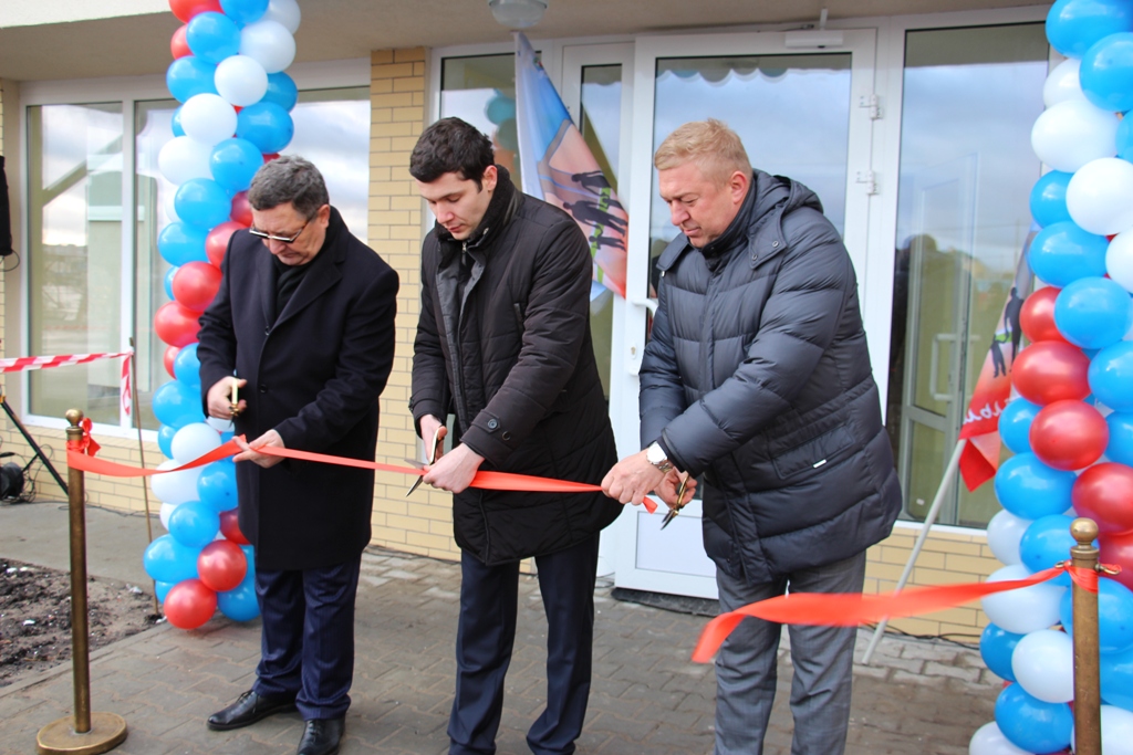 Стройки калининграда. Работа сельма. Школа новопатрушево тюмень. Сиреневый сквер калининград. Названия микрорайонов.