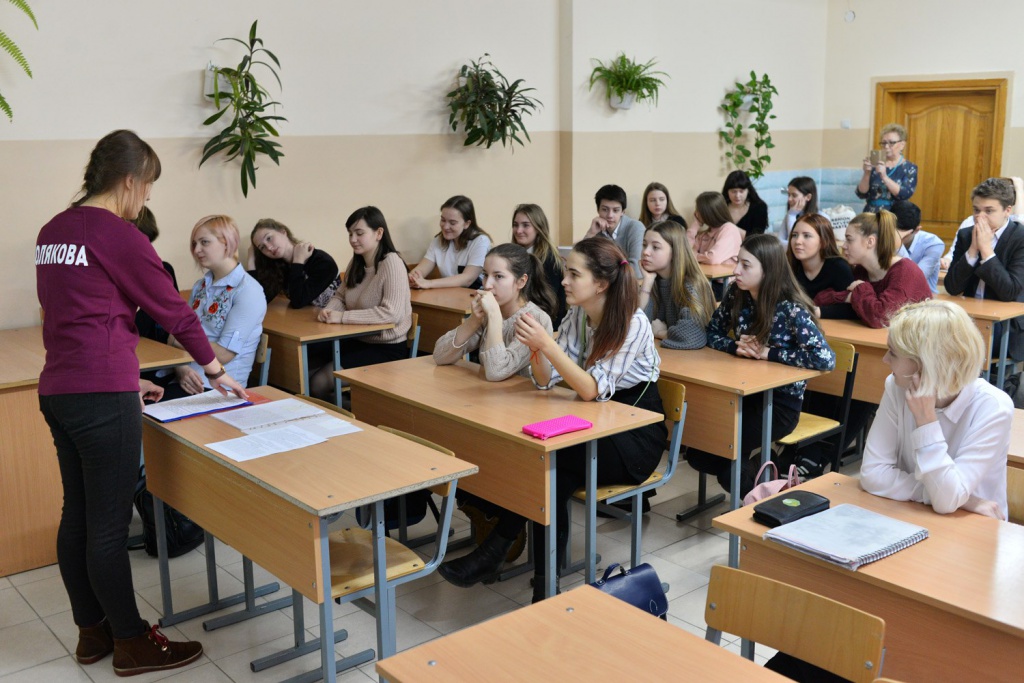 re-RnXNJtWE.jpg re-RnXNJtWE.jpg