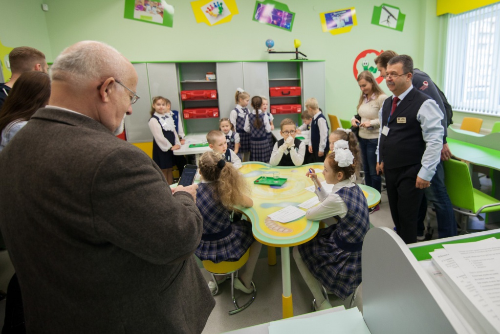 56 школа калининград 2 корпус. 56 школа калининград. школа 56 калининград карамзина. электронная школа 56 калининград. электронная школа 56 калининград.